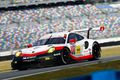 Motorsport - Ready to roar: Feuertaufe für den Porsche 911 RSR