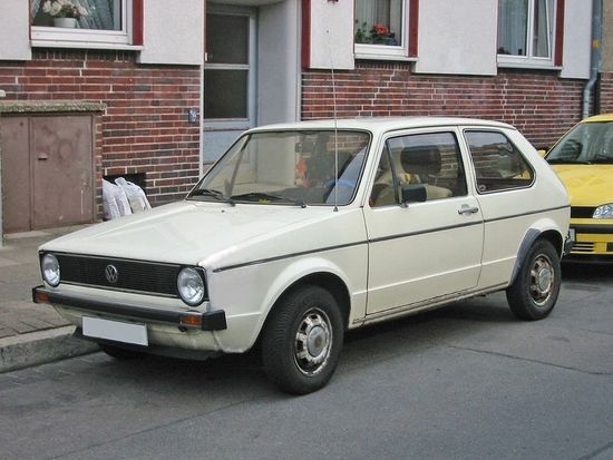 Name: Vw_golf_1_v_sst.JPG Größe: 800x600 Dateigröße: 267101 Bytes