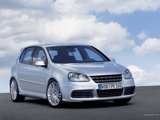 Name: VW_golf_R32-170-1kleinn600.jpg Größe: 640x480 Dateigröße: 65520 Bytes