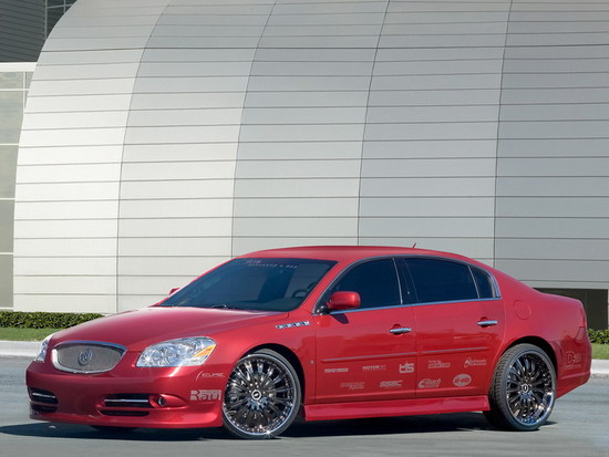 Name: Buick_Lucerne_cst_2006.jpg Größe: 700x525 Dateigröße: 96824 Bytes