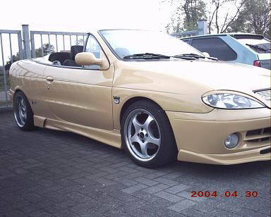 Name: Renault-Megane_Cabrio_14L_16V_Phase_II2.jpg Größe: 384x308 Dateigröße: 26084 Bytes