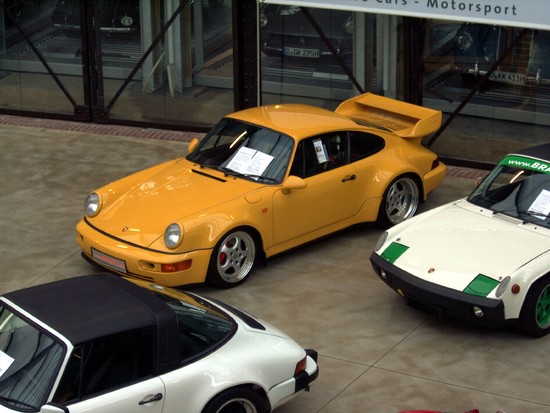 Name: 32-Porsche_911_Turbo1.JPG Größe: 2848x2136 Dateigröße: 1115950 Bytes