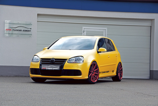Name: 01_golf-r32-rfk1.jpg Größe: 1024x683 Dateigröße: 185196 Bytes