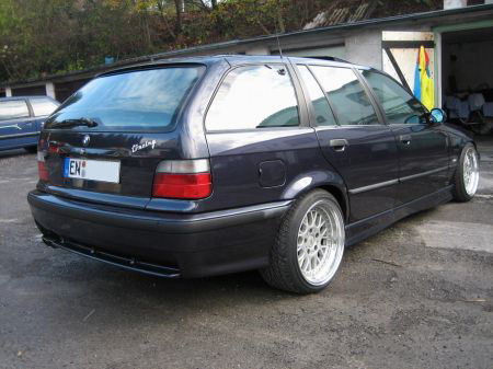 Name: BMW-328i_Touring_e3612.jpg Größe: 450x337 Dateigröße: 47060 Bytes