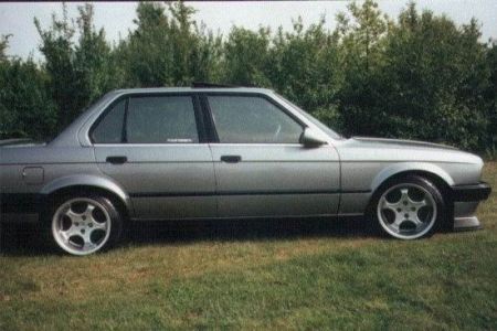 Name: BMW-325i3.jpg Größe: 450x300 Dateigröße: 31027 Bytes