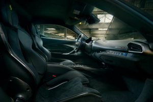 Name: NOVITEC_N_LARGO_F96TB_Pic20.jpg Größe: 300x200 Dateigröße: 80217 Bytes