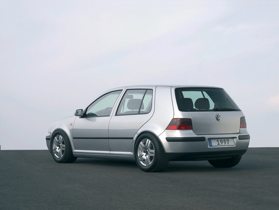Name: Volkswagen-Golf_4_Kopie_TEST.jpg Größe: 1600x1200 Dateigröße: 670235 Bytes