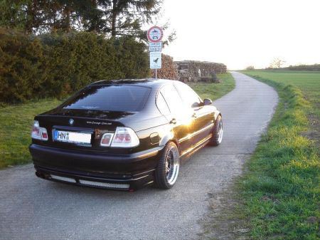 Name: BMW-E46_Lim5.jpg Größe: 450x337 Dateigröße: 39174 Bytes