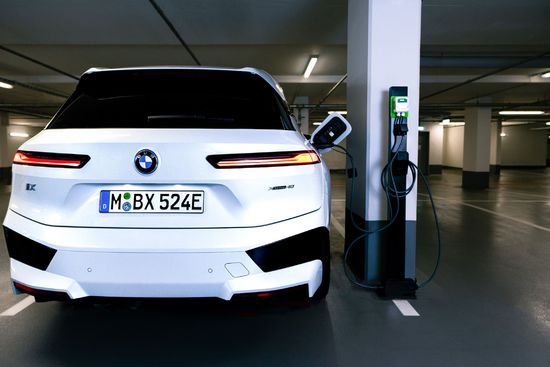 Elektro + Hybrid Antrieb - BMW i Ventures investiert in HeyCharge