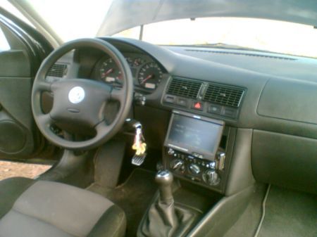 Name: VW-Golf_4_14_16V3.jpg Größe: 450x337 Dateigröße: 22693 Bytes