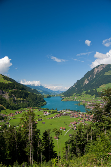 Name: Lungern.jpg Größe: 1600x2390 Dateigröße: 2494837 Bytes