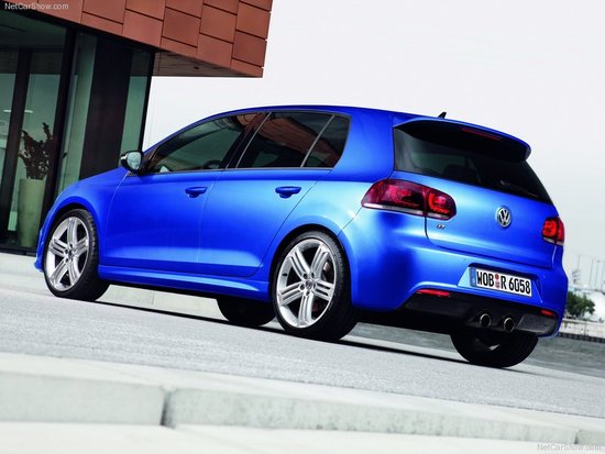 Name: Volkswagen-Golf_R_2010_800x600_wallpaper_17.jpg Größe: 800x600 Dateigröße: 80597 Bytes