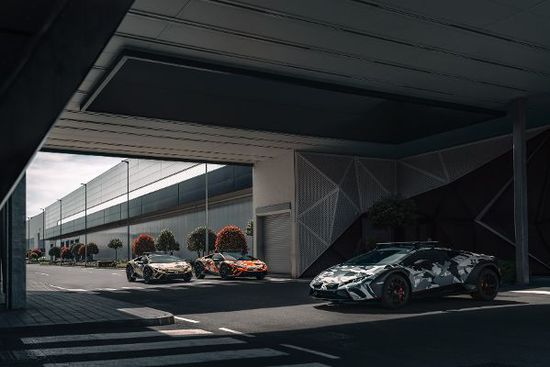 Luxus + Supersportwagen - Lamborghini Huracan Sterrato All-Terrain Sondermodell