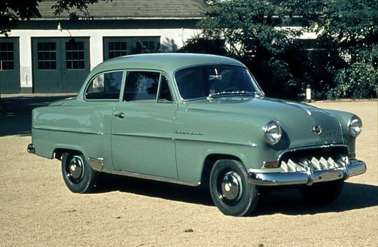 Name: 1953-Opel-Olympia-Rekord-21749.JPG Größe: 1655x1080 Dateigröße: 303906 Bytes