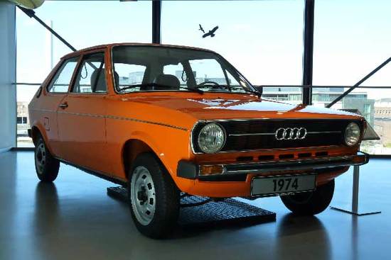 Name: audi50.jpg Größe: 640x427 Dateigröße: 33316 Bytes