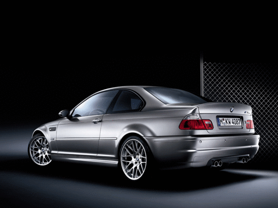 Name: bmw_m3_silver_dark_wallpaper1.gif Größe: 1024x768 Dateigröße: 227056 Bytes