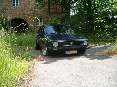 Name: VW-Golf_123.jpg Größe: 450x337 Dateigröße: 62296 Bytes