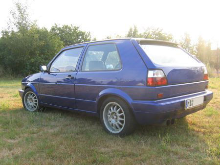 Name: VW-Golf_II_GTI1.jpg Größe: 450x337 Dateigröße: 41451 Bytes