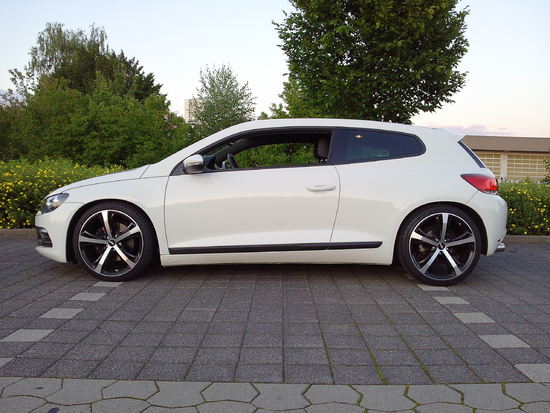 Name: scirocco_wei_2.jpg Größe: 2560x1920 Dateigröße: 1546907 Bytes