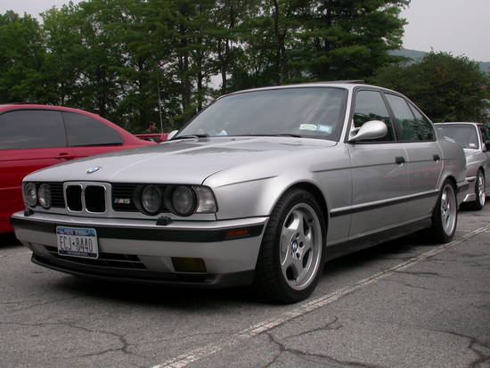 Name: e34-eurospec-m5-1993.jpg Größe: 1280x960 Dateigröße: 264329 Bytes