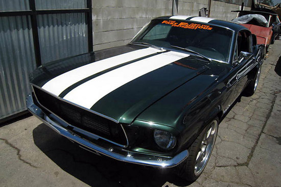 Name: Ford_Mustang_Skyline_3.jpg Größe: 728x485 Dateigröße: 79151 Bytes