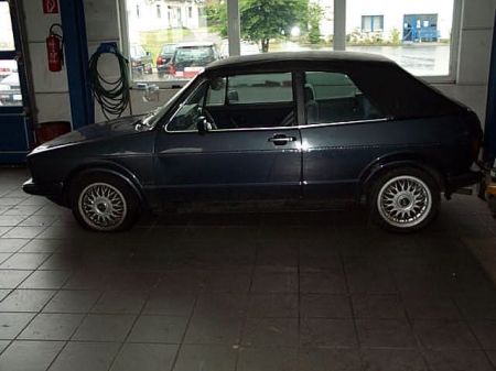 Name: VW-Golf_I_Cabriolet_1552.jpg Größe: 450x337 Dateigröße: 32482 Bytes