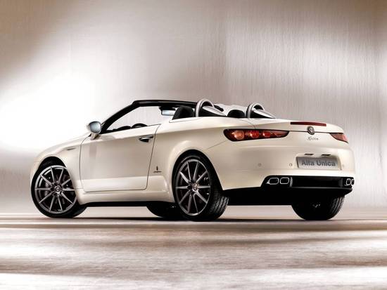 Name: alfaromeo_spider_ext_04.jpg Größe: 1024x768 Dateigröße: 79601 Bytes