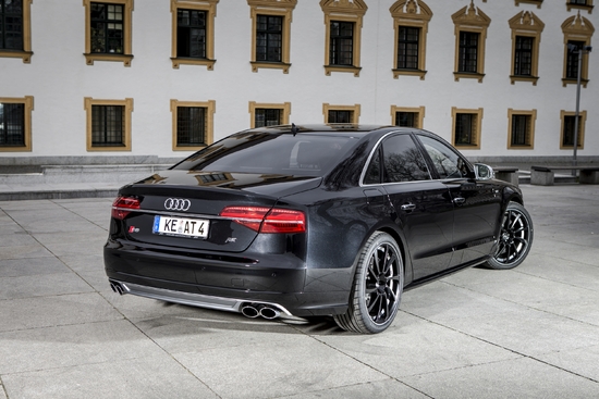 Name: ABT_S8_675HP_005.jpg Größe: 3000x2000 Dateigröße: 3597053 Bytes