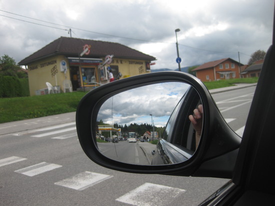Name: IMG_68981.JPG Größe: 3648x2736 Dateigröße: 1816337 Bytes