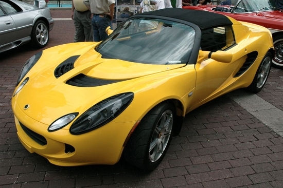 Name: Lotus_Elise_R.jpg Größe: 550x366 Dateigröße: 168530 Bytes