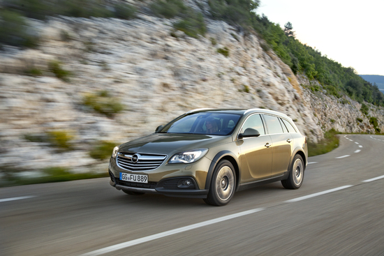 Name: Opel-Insignia-Country-Tourer-286819.jpg Größe: 6144x4096 Dateigröße: 13880005 Bytes