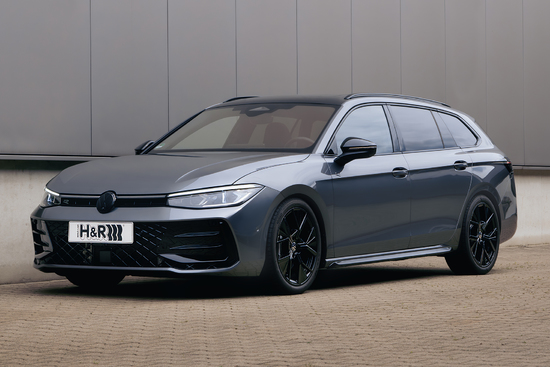 Name: VW_Passat_R-Line_4WD_-_H_R_Tieferlegungsfedern_28536-3_-_Front.jpg Größe: 1772x1181 Dateigröße: 1293670 Bytes