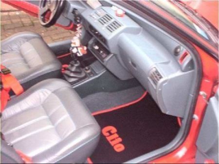 Name: Renault-Clio_1_phase_1_bj_946.jpg Größe: 450x337 Dateigröße: 28474 Bytes