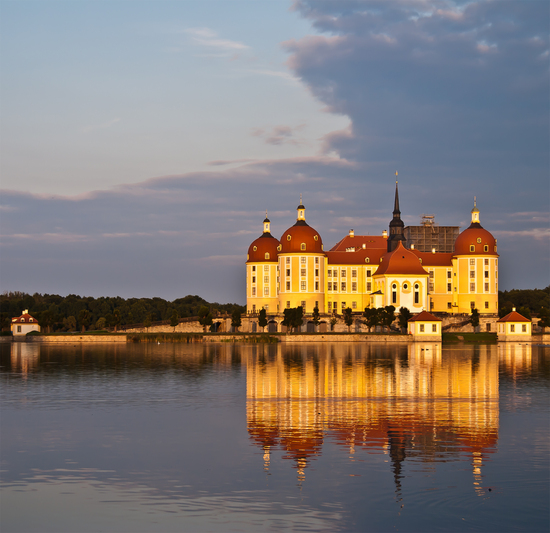 Name: Schloss_Moritzburg.jpg Größe: 1600x1550 Dateigröße: 1394794 Bytes