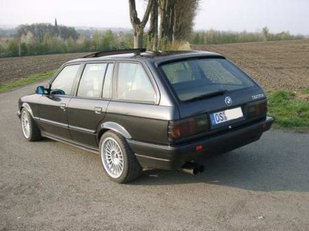 Name: BMW-325i_touring4.jpg Größe: 450x337 Dateigröße: 30150 Bytes