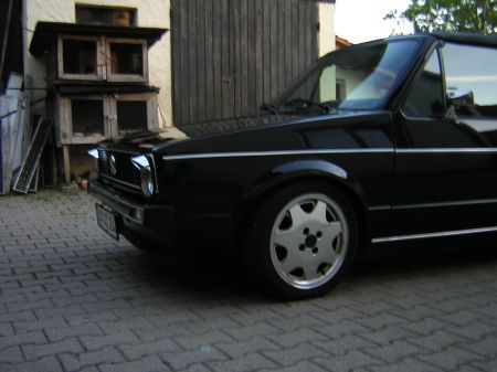 Name: VW-Golf_1_Cabrio47.jpg Größe: 450x337 Dateigröße: 60403 Bytes