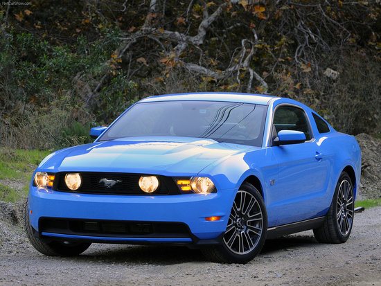 Name: Ford-Mustang_2010_1600x1200_wallpaper_05.jpg Größe: 1600x1200 Dateigröße: 548022 Bytes