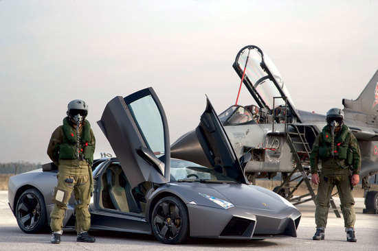 Name: Lamborghini_Reventon_Neu_5.jpg Größe: 800x533 Dateigröße: 79856 Bytes