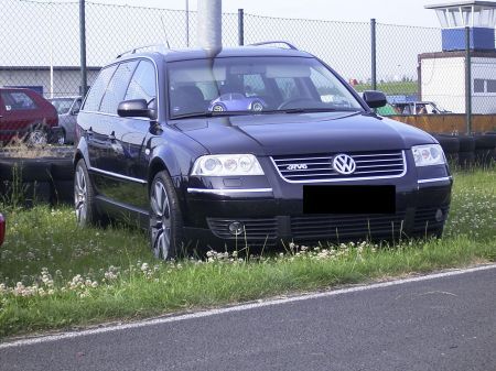 Name: VW-Passat3.jpg Größe: 450x337 Dateigröße: 48733 Bytes