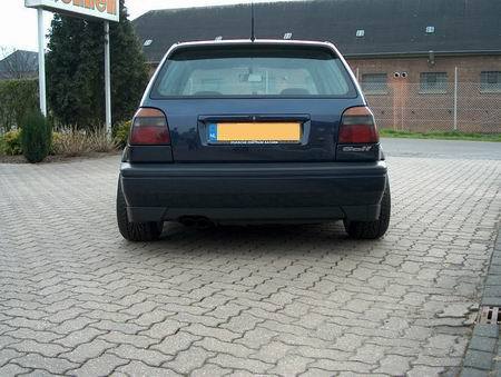 Name: VW-Golf_3_VR615.jpg Größe: 450x339 Dateigröße: 41657 Bytes