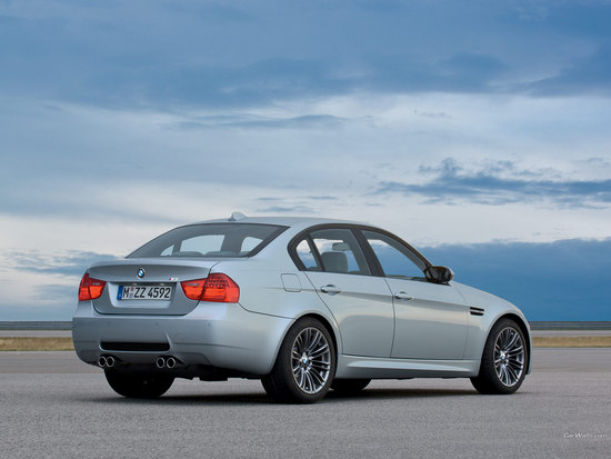 Name: BMW_M3-sedan_988_1600x12001.jpg Größe: 1600x1200 Dateigröße: 236368 Bytes