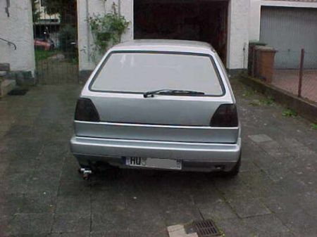 Name: VW-Golf_2100.jpg Größe: 450x337 Dateigröße: 24797 Bytes