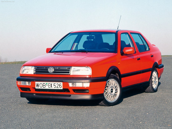 Name: Volkswagen-Vento_1992_1280x960_wallpaper_011.jpg Größe: 1280x960 Dateigröße: 293598 Bytes