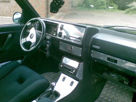 Name: VW-Golf_23.jpg Größe: 450x337 Dateigröße: 37426 Bytes