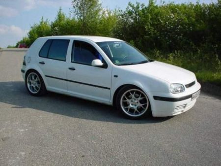 Name: VW-Golf_487.jpg Größe: 450x337 Dateigröße: 29497 Bytes