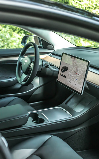 Name: Manhart_Peformance_-_Tesla_Model_3_-_Instagram_-_14.jpg Größe: 750x1200 Dateigröße: 141289 Bytes