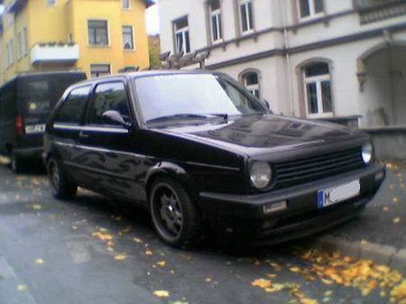 Name: VW-Golf_2_GTI4.jpg Größe: 450x337 Dateigröße: 33140 Bytes