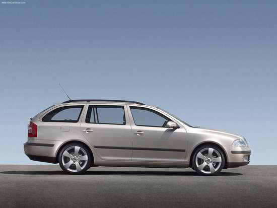 Name: Skoda-Octavia_Combi_2004.jpg Größe: 1600x1200 Dateigröße: 113760 Bytes