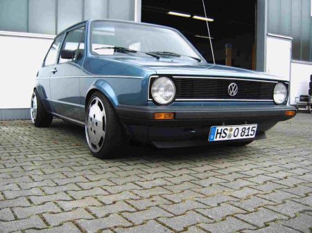 Name: VW-Golf_112.jpg Größe: 450x337 Dateigröße: 37279 Bytes