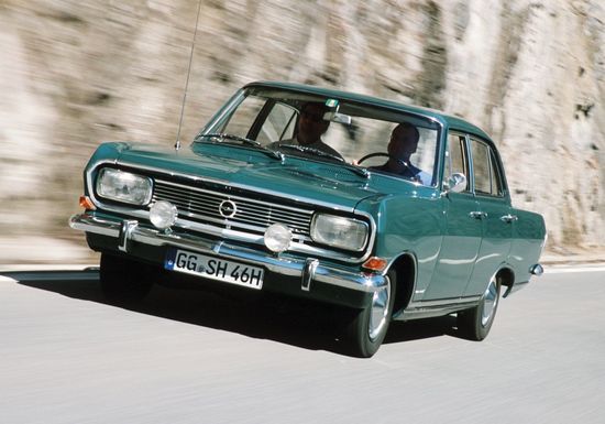 Name: 1965-Opel-Rekord-76302.JPG Größe: 1543x1080 Dateigröße: 221545 Bytes